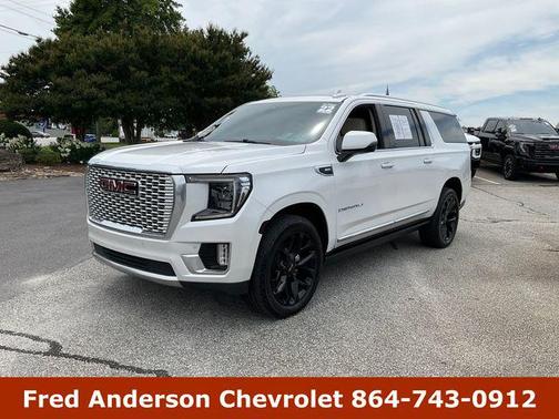 White Frost Tricoat 2022 GMC Yukon XL Denali