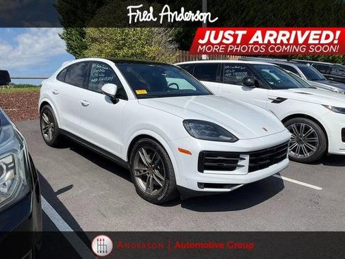2024 Porsche Cayenne NA
