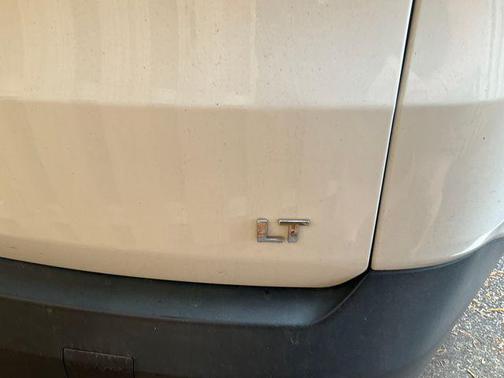 Summit White 2020 Chevrolet Traverse LT Leather
