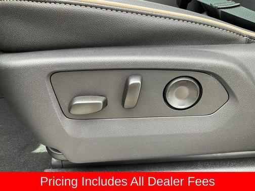 Onyx Black 2026 GMC Yukon 4WD Elevation