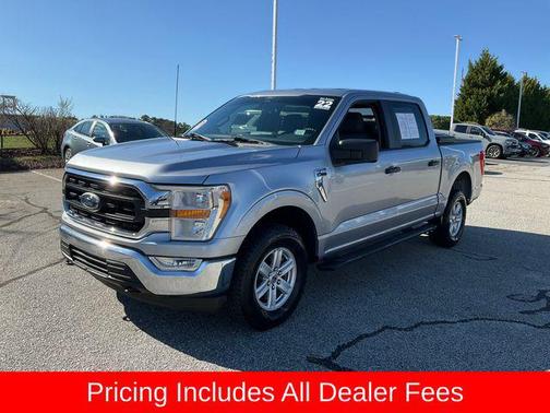 ICONIC SILVER METALLIC 2022 Ford F-150 XLT