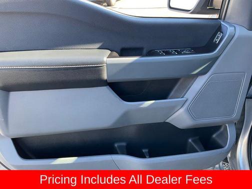 ICONIC SILVER METALLIC 2022 Ford F-150 XLT