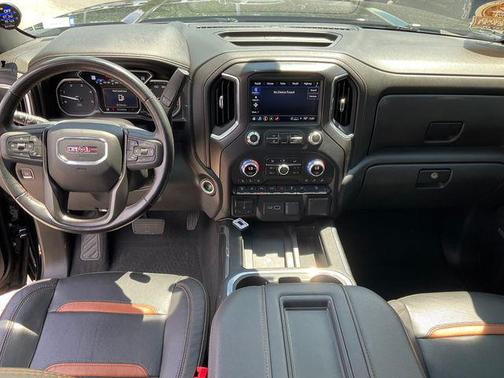 Onyx Black 2022 GMC Sierra 2500 AT4