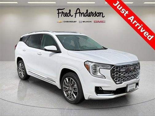 2023 GMC Terrain Denali