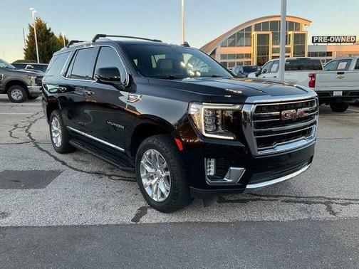 2022 GMC Yukon SLT