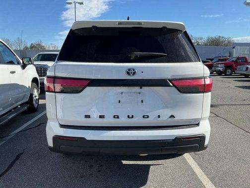 2024 Toyota Sequoia SR5