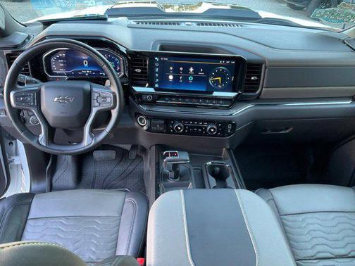 Summit White 2024 Chevrolet Silverado 1500 ZR2