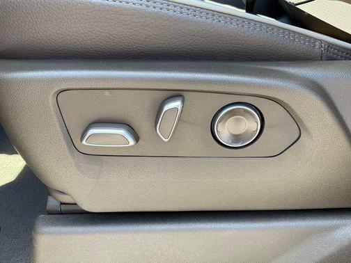 Glacier White Tricoat 2026 GMC Sierra 1500 Denali