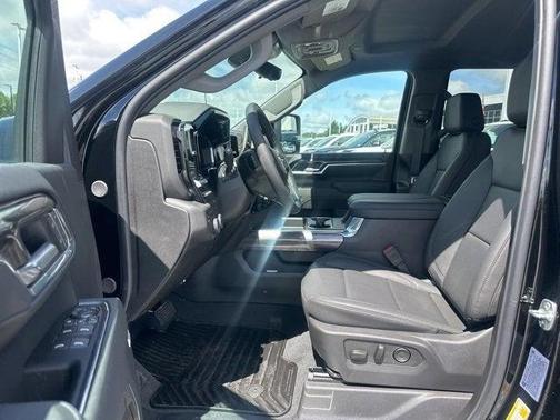 2025 Chevrolet Silverado 2500 LTZ