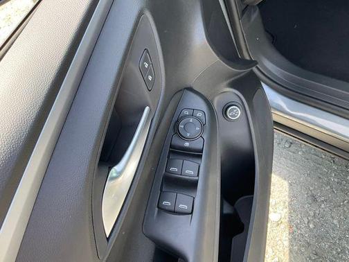 Moonstone Gray Metallic 2026 Buick Envista Preferred FWD