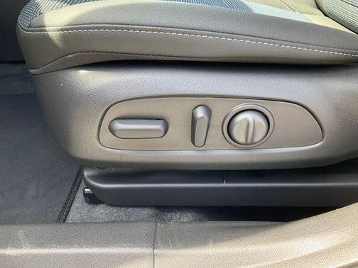 Moonstone Gray Metallic 2026 Buick Envista Preferred FWD