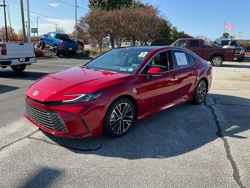 2025 Toyota Camry XLE