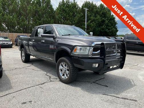 Granite Crystal Metallic Clearcoat 2016 RAM 3500 Longhorn