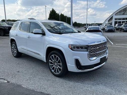 2022 GMC Acadia Denali