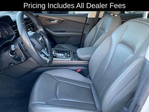 Glacier White Metallic 2020 Audi Q8 55 Premium Plus