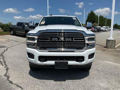 Bright White Clearcoat 2024 RAM 2500 Laramie Crew Cab 4x4 6'4' Box