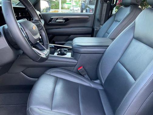 Summit White 2025 Chevrolet Tahoe LT