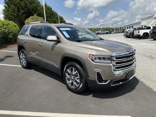 2023 GMC Acadia AWD SLT