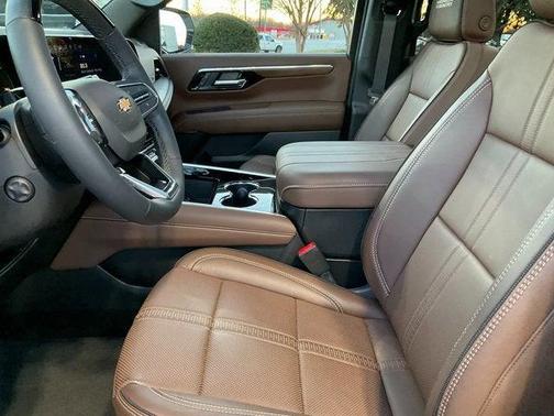 2025 Chevrolet Tahoe 4WD High Country