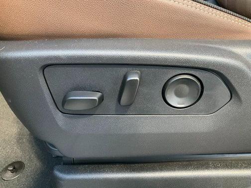 2025 Chevrolet Tahoe 4WD High Country