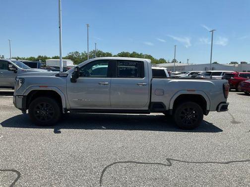 Sterling Metallic 2025 GMC Sierra 2500 AT4