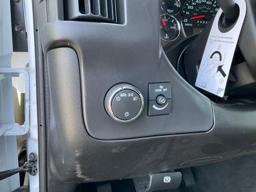 Summit White 2026 GMC Savana 3500 Work Van