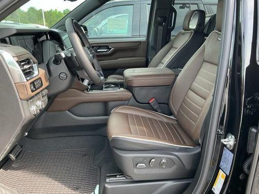 Onyx Black 2026 GMC Yukon XL Denali Ultimate