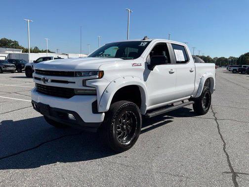 Summit White 2019 Chevrolet Silverado 1500 RST