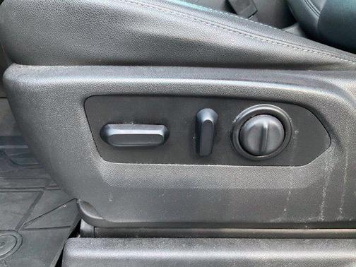Silver Ice Metallic 2021 Chevrolet Silverado 1500 RST