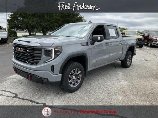 2024 GMC Sierra 1500 AT4