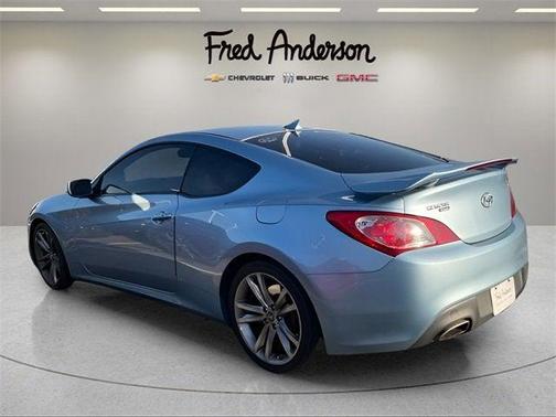2011 Hyundai Genesis Coupe 3.8 Track