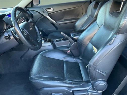2011 Hyundai Genesis Coupe 3.8 Track