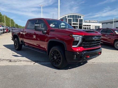 Radiant Red Tintcoat 2025 Chevrolet Silverado 2500 LTZ