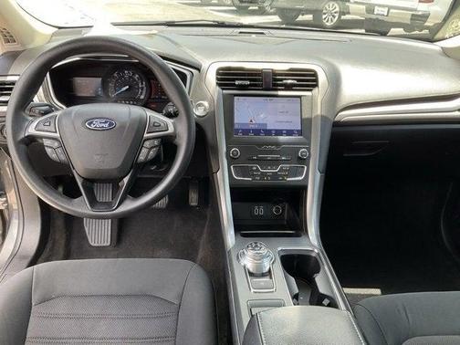 2020 Ford Fusion Hybrid SE