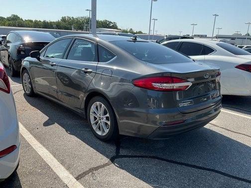 2020 Ford Fusion Hybrid SE