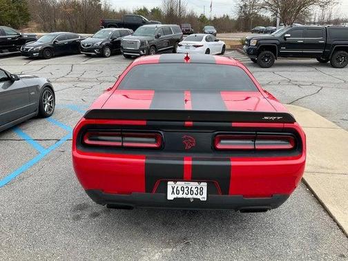 2016 Dodge Challenger SRT Hellcat