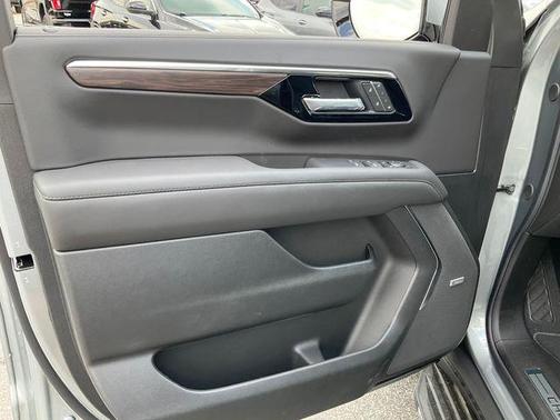 Sterling Gray Metallic 2026 Chevrolet Tahoe LT