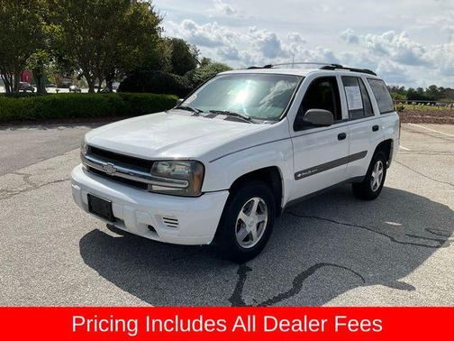 Summit White 2004 Chevrolet Trailblazer LS