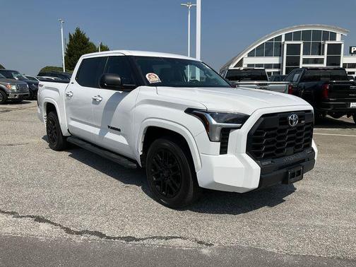 2024 Toyota Tundra SR5