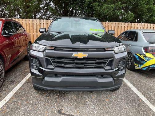 Black 2023 Chevrolet Colorado LT