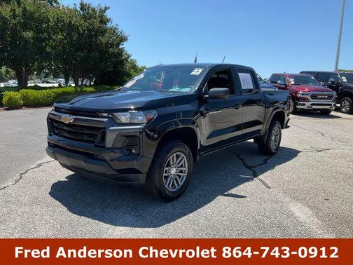 Black 2023 Chevrolet Colorado LT