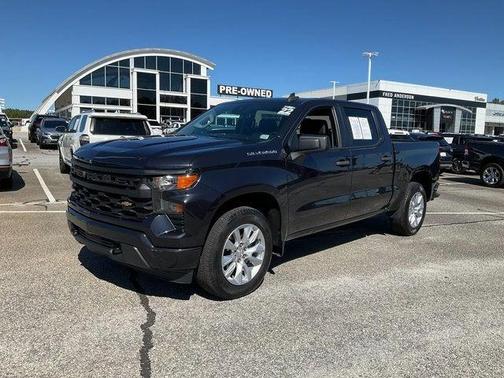 2022 Chevrolet Silverado 1500 Custom