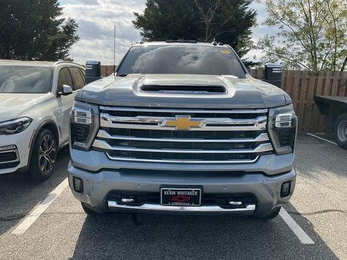 Sterling Gray Metallic 2024 Chevrolet Silverado 3500 High Country