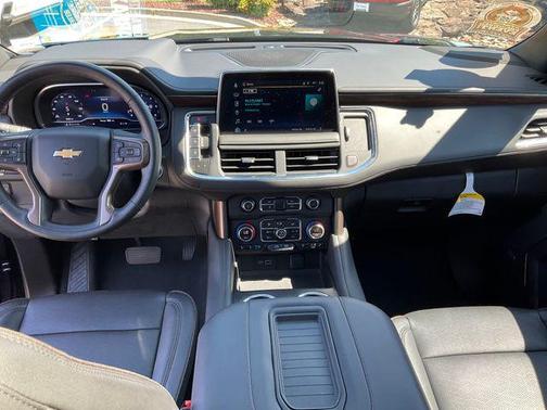 Black 2023 Chevrolet Suburban 4WD High Country