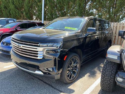 Black 2023 Chevrolet Suburban 4WD High Country