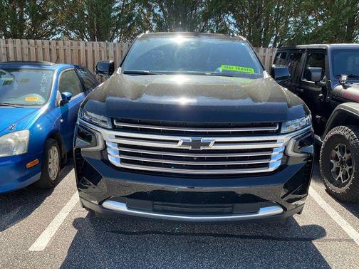 Black 2023 Chevrolet Suburban 4WD High Country