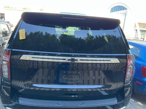 Black 2023 Chevrolet Suburban 4WD High Country
