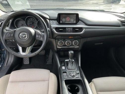 2016 Mazda Mazda6 i Sport