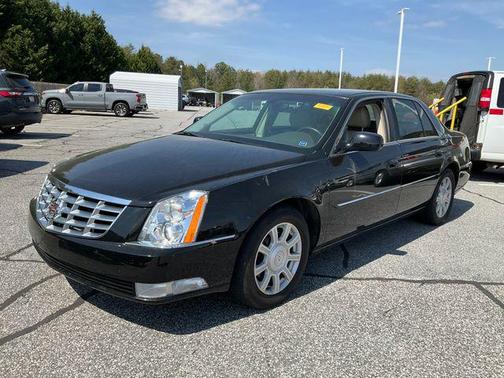 Black Raven 2011 Cadillac DTS Base