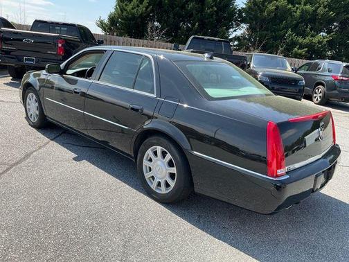 Black Raven 2011 Cadillac DTS Base